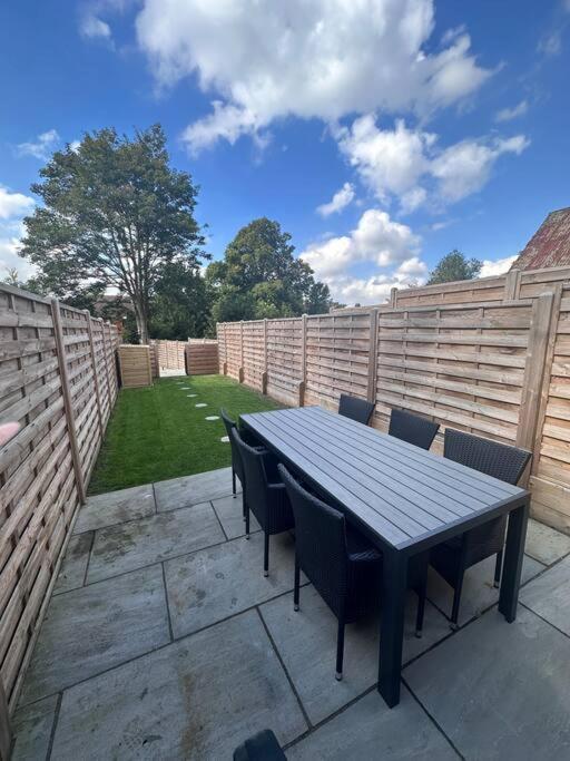 Riverside 3 Bed House Villa Winchester Buitenkant foto